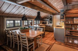 Large cabin with spectacular views in Geilo - 7