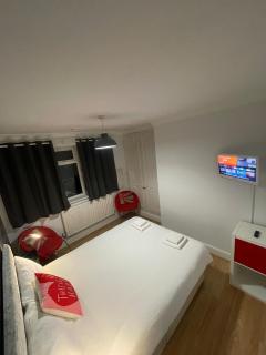 Croydon 1 bedroom Apartment - 3