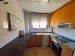 ENJOY in Beautiful flat in front of the sea and beach - 6