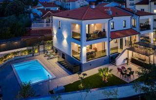 Villa Antares by Villas Guide - 0