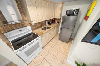 Beachside Gardens Apartments By Lowkl - 4