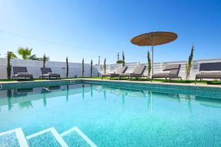 Princess Anne Luxury Villa - Large Pool - Protaras - 2