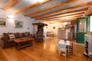 Ferienhaus in Krculi mit Privatem Pool - 1