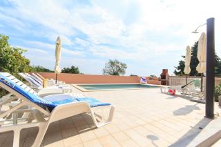 Haus In Vinkuran Mit Pool Und Bergblick - 1