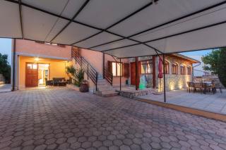 Haus In Vinkuran Mit Pool Und Bergblick - 4