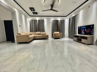 Charming 2 Bedroom House in Vibrant Ablekuma Olebu - 5