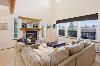 Quiet River 30 Day Minimum - 0