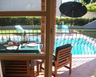 Großzügiges und modern eingerichtetes Ferienhaus mit privatem Pool und sonniger Terrasse - 7