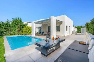 Villa La Soleil by Villa Plus - 5