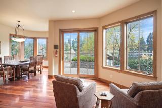 Drake Park Villa - 5