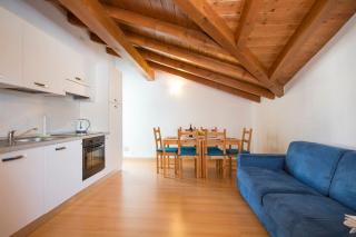 Attic Apartment For6 - 6