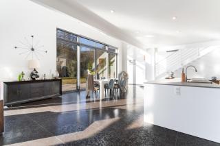 Modern and spacious villa - 7