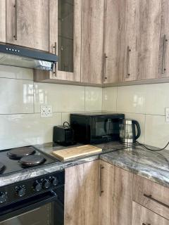 Pink Lopez Guest House - 9