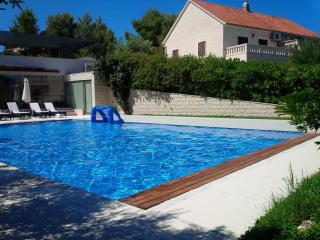 Helle Studio-Ferienwohnung in der oberen Etage mit privatem Sonnenbalkon - 8