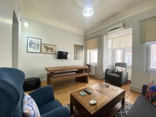 Very Zen House • For People Who Seek Peace Quiet - 4