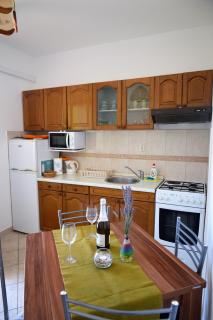 Wohnung In Poljica Mit Garten Und Terrasse - 2