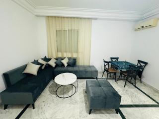 Eden Cozy Airport - 8