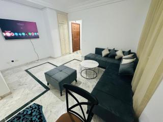 Eden Cozy Airport - 7