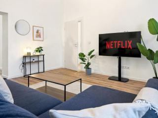 Stuck-Denkmal-Apartment zentral in Krefeld mit hohen Decken - 9