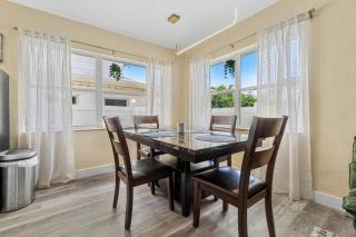 Covare #5 - Walk to St Pete Beach & Restaurants! - 6