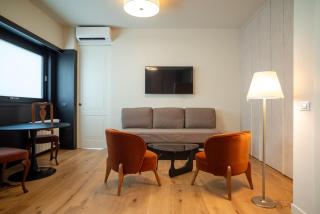 Amazing Via Parigi - 1