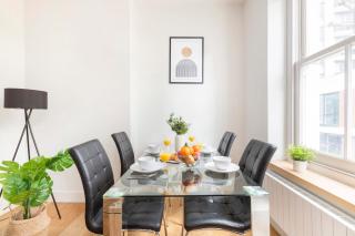 BnBNova - Central London Soho Suite - 4