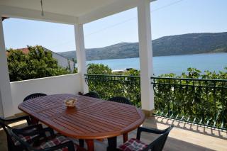 Schöne Wohnung In Poljica Mit Privatem Parkplatz - 2