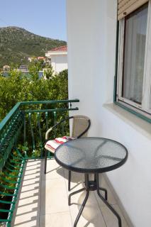 Schöne Wohnung In Poljica Mit Privatem Parkplatz - 2