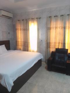 Tofana Hotels and Apartments - 6