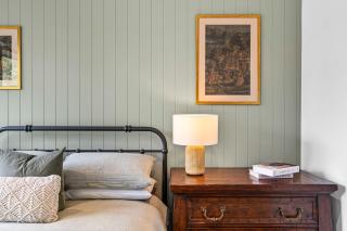 Ankers at Mollymook - spacious beach retreat - 1