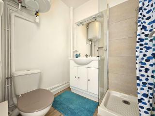 Studio lumineux avec balcon exposé sud, tout équipé et classé 2 étoiles. - FR-1-553-139 - 3