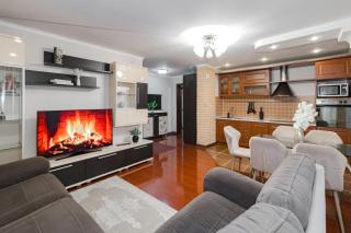 Просторная квартира рядом с набережной - 0