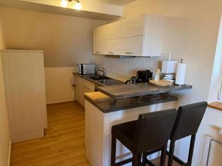 Charmante Ferienwohnung In Neukloster Mit Terrasse - 1