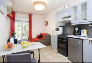 Domaine De L'enclos - Gite Romarin - 9