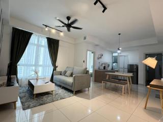 Self Check-in 3BR Condo at Kajang with Free Parking & WiFi - 0