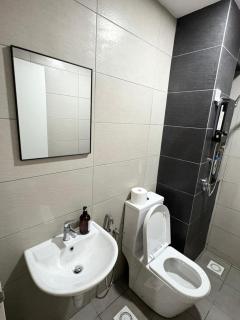 Self Check-in 3BR Condo at Kajang with Free Parking & WiFi - 2