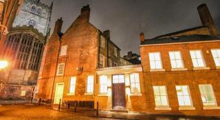 FREE parking, LARGE House for Contractors & Families, Sleeps 8, 2 mins to NOTTINGHAM CITY CENTRE - 9