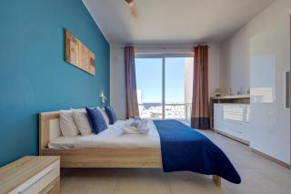 Ortigia Penthouse with Private Terrace and Distant Sea Views - 3