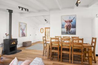 Bawley Point Beach House - renovated beach escape - 4