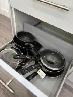 Modern and Spacious Home CITY CENTRE location and FREE parking - Bolton - 1