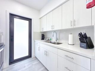 Lux Miami Escape - Near Brickell- Free Parking - 4