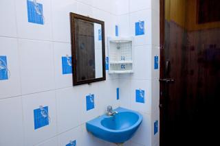 Corner Stays 2BHK Near Rock Beach - 1
