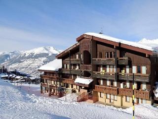 Charmant 2 pièces à La Plagne pour 4 personnes avec balcon, proche pistes et commerces - FR-1-353-44 - 1