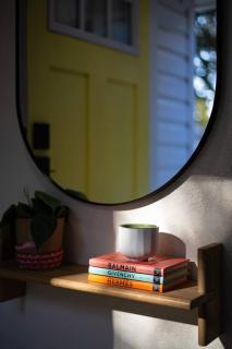 Cozy Modern Retreat • Walk to the Beach - 6