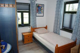 Ferienwohnung in Dargun mit Terrasse, gemeinsamem Pool und Grill - 1