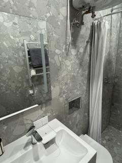 15 New Airport Apartment - 4