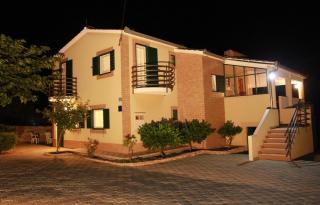 Tolles Ferienhaus in Grohote mit Privatem Pool und Meerblick - 2