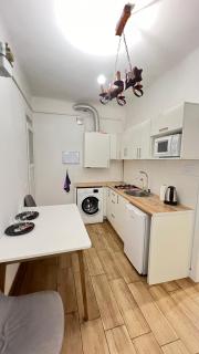 Brand New Apartment in City Center - 8