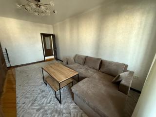 East Tale and High-Tech surround - 2