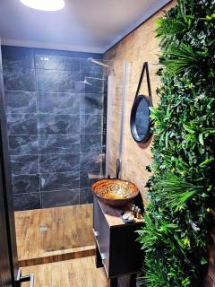 Ravell Lodge- occasional rental - 6